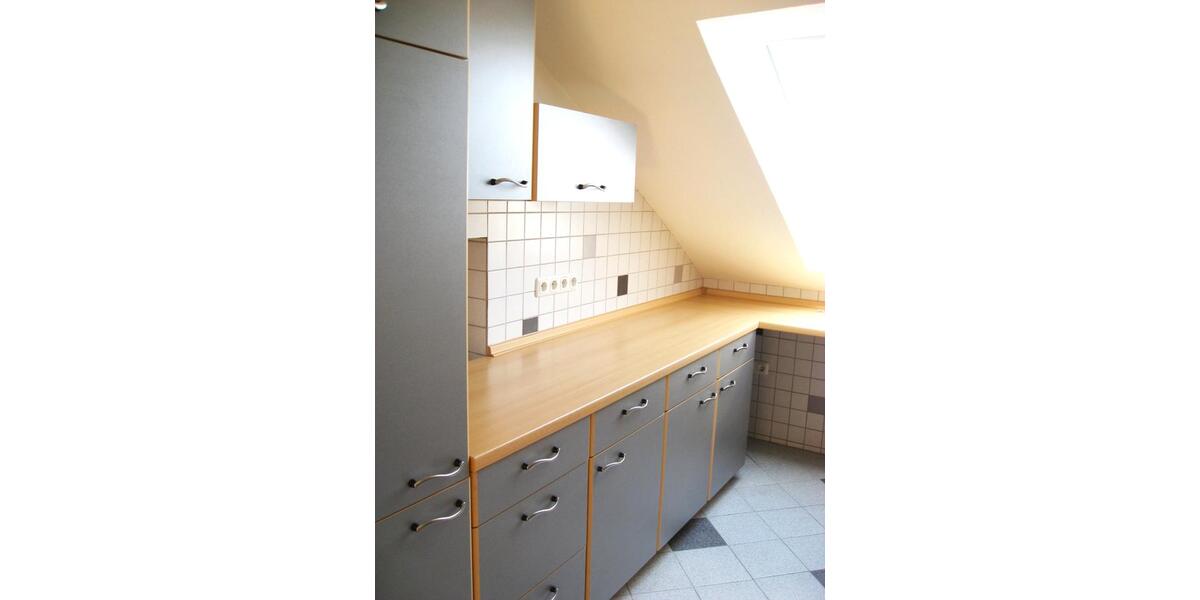 Dachgeschoßwohnung Röttenbach - 3 Zimmer, 95 m&sup2;, 690&euro; | Angebot:26208339