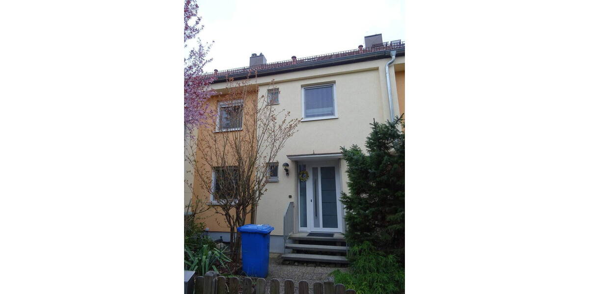 Reihenmittelhaus Nürnberg Laufamholz - 6 Zimmer, 170 m&sup2;, 710.000&euro; | Angebot:26499765