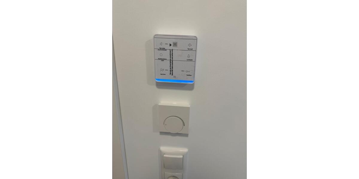 Dachgeschoßwohnung Erlangen Bruck - 1 Zimmer, 20 m&sup2;, 585&euro; | Angebot:27585200