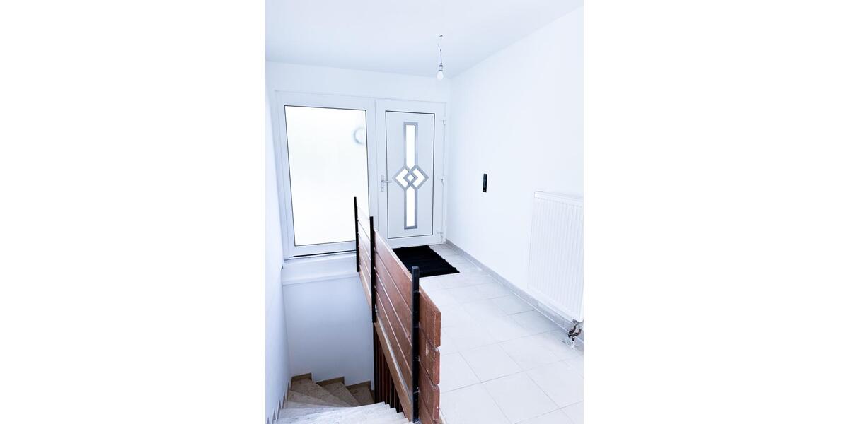 Bungalow Schwabach - 6 Zimmer, 130 m&sup2;, 1.750&euro; | Angebot:27614212