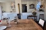 Provisionsfrei! Saniertes Einfamilienhaus +großem Garten & Garage