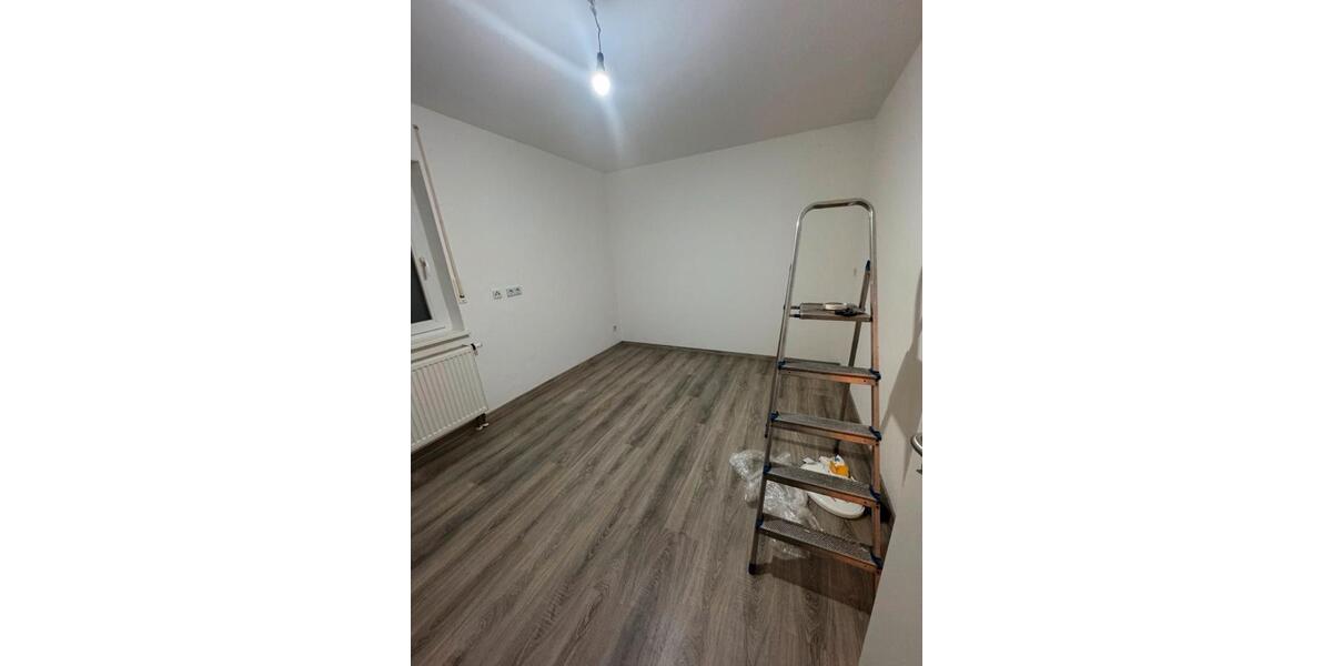 3 Zimmer Wohnung 76qm ab sofort oder ab 01.03.26 3 zimmer