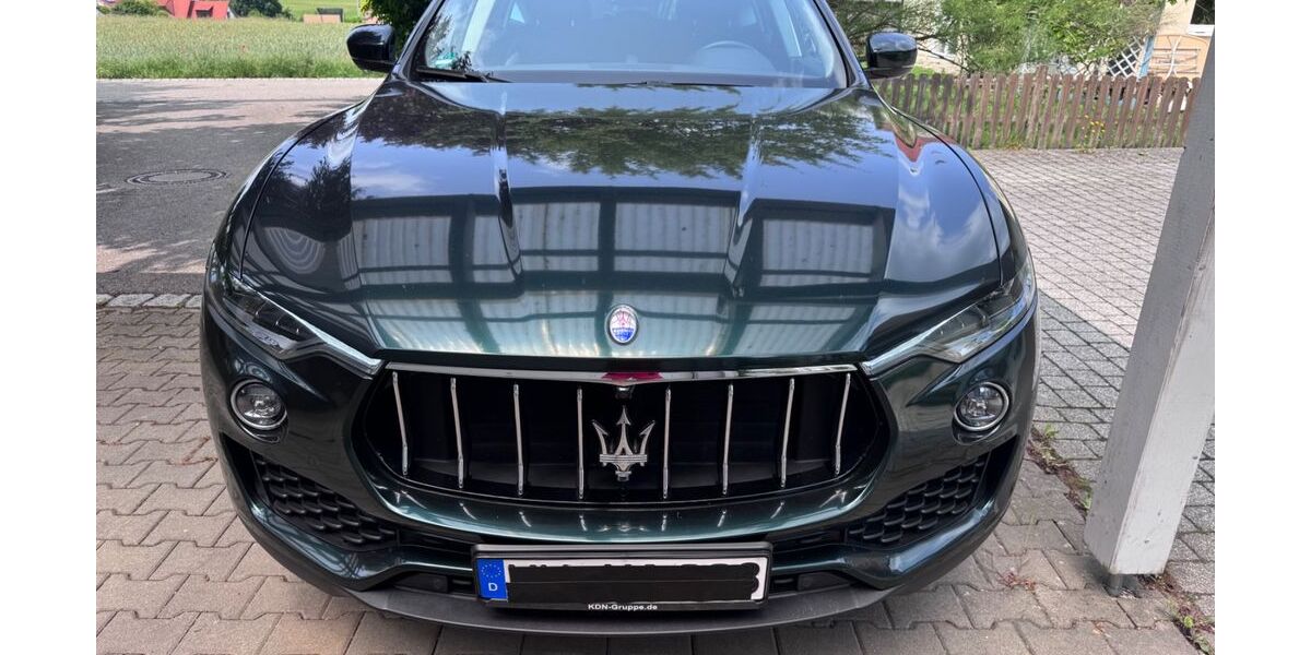 Maserati Levante 45.000 km 42.500 &euro; Postbauer-Heng 92353