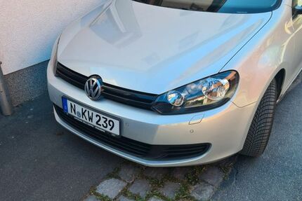 VW Golf 65.000 km 5.900 &euro; Nürnberg 90427