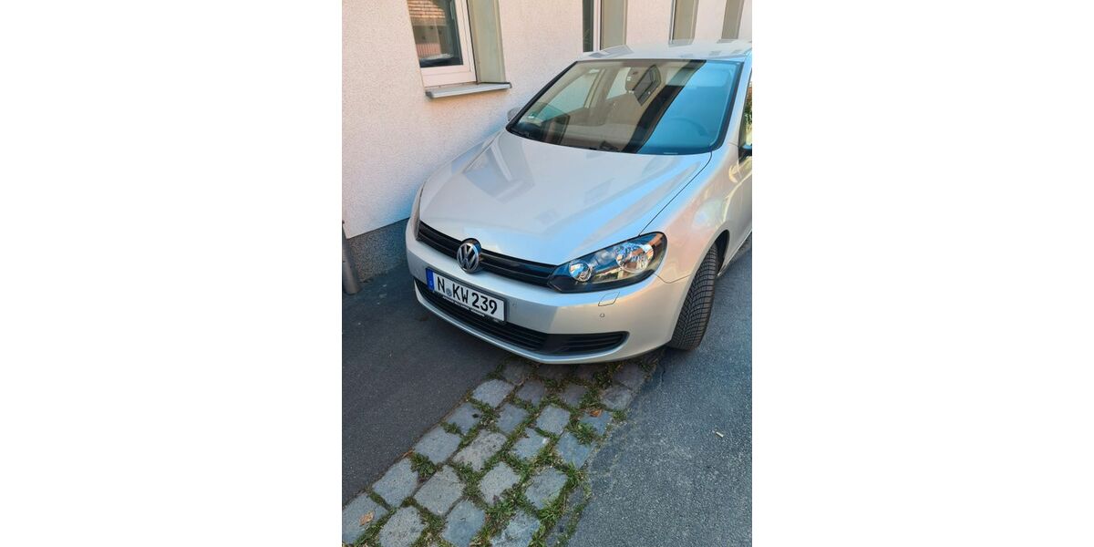 VW Golf 65.000 km 5.900 &euro; Nürnberg 90427