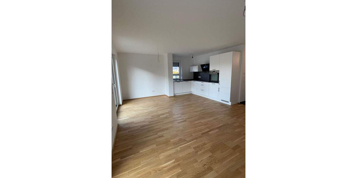 4-Zimmer-Wohnung mit Einbauküche in Dechsendorf 4 zimmer