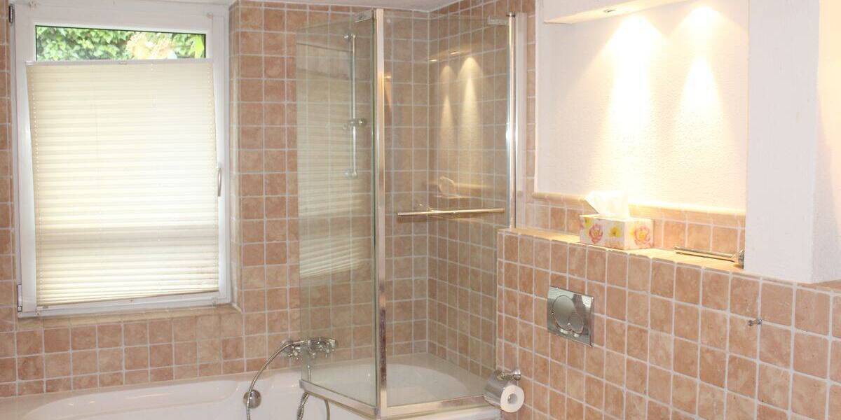 Einfamilienhaus Lauf an der Pegnitz Heuchling - 6 Zimmer, 196 m&sup2;, 597.000&euro; | Angebot:25740519