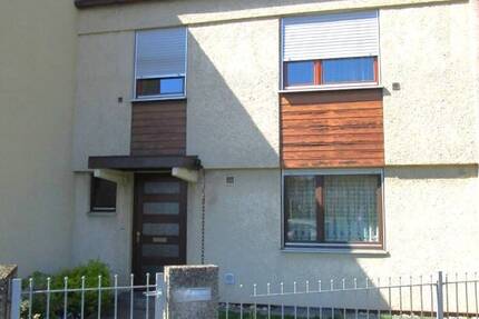 Haus Nürnberg Schweinau - 5 Zimmer, 119 m&sup2;, 439.000&euro; | Angebot:26392495