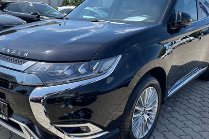 Mitsubishi Plug-in Hybrid Outlander 118.000 km 18.990 &euro; Forchheim 91301