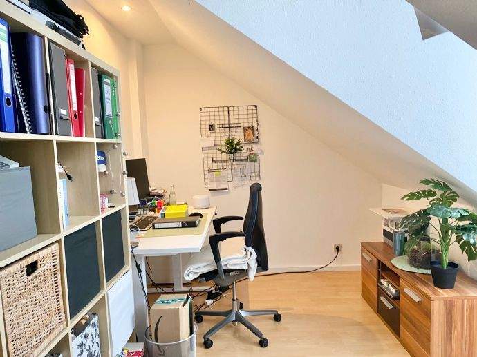 Etagenwohnung Fürth Weikershof - 3 Zimmer, 92 m&sup2;, 990&euro; | Angebot:26796666