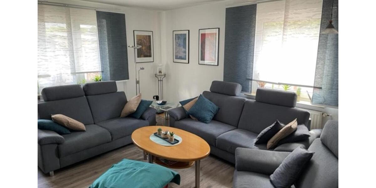 Helle, ruhige, renovierte, 3-Zi-Whg, EG, gute Lage nähe U-Bahn 3 zimmer