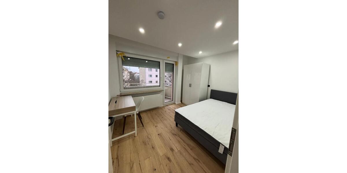 Etagenwohnung Nürnberg Herrnhütte - 1 Zimmer, 11 m&sup2;, 420&euro; | Angebot:26645450