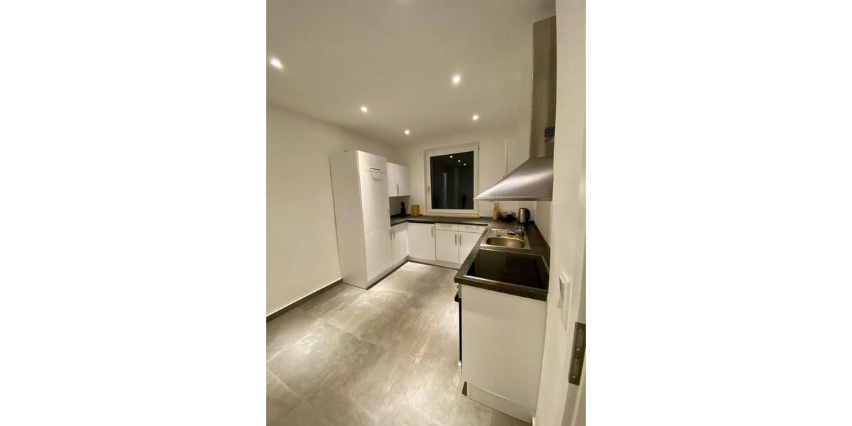 Etagenwohnung Nürnberg Gleißhammer - 3 Zimmer, 73 m&sup2;, 1.190&euro; | Angebot:26498394