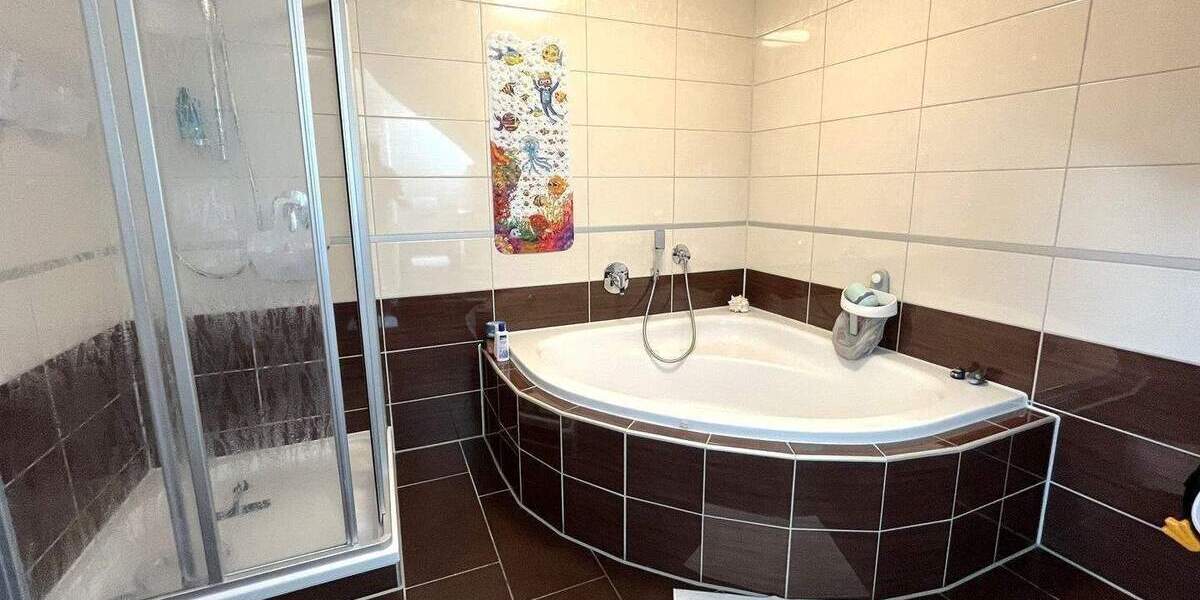 Etagenwohnung Weißenohe - 3 Zimmer, 120 m&sup2;, 395.000&euro; | Angebot:25728440