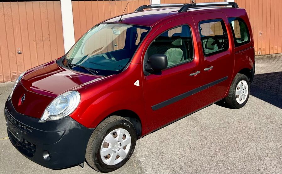 Renault Kangoo 120.000 km 5.900 € Nürnberg 90459