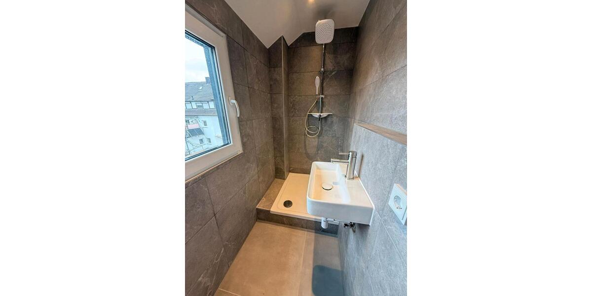 Neu Renoviert 2 Zimmer Wohnung ca. 50 qm in der Nähe Piasten zimmer