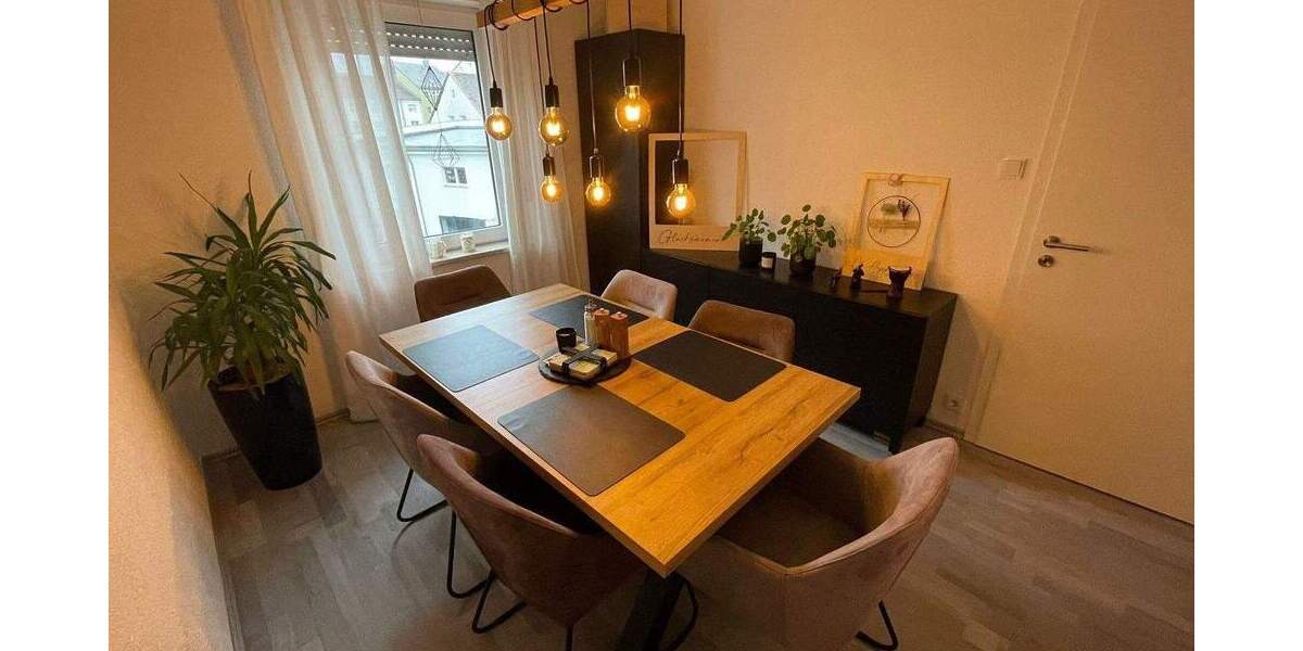 Etagenwohnung Nürnberg Steinbühl - 3 Zimmer, 60 m&sup2;, 250.000&euro; | Angebot:25724277