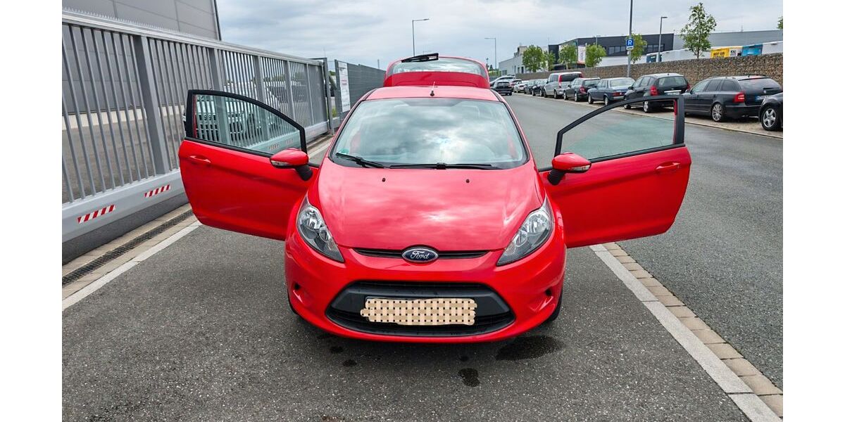 Ford Fiesta 125.300 km 1.990 &euro; Nürnberg 90427