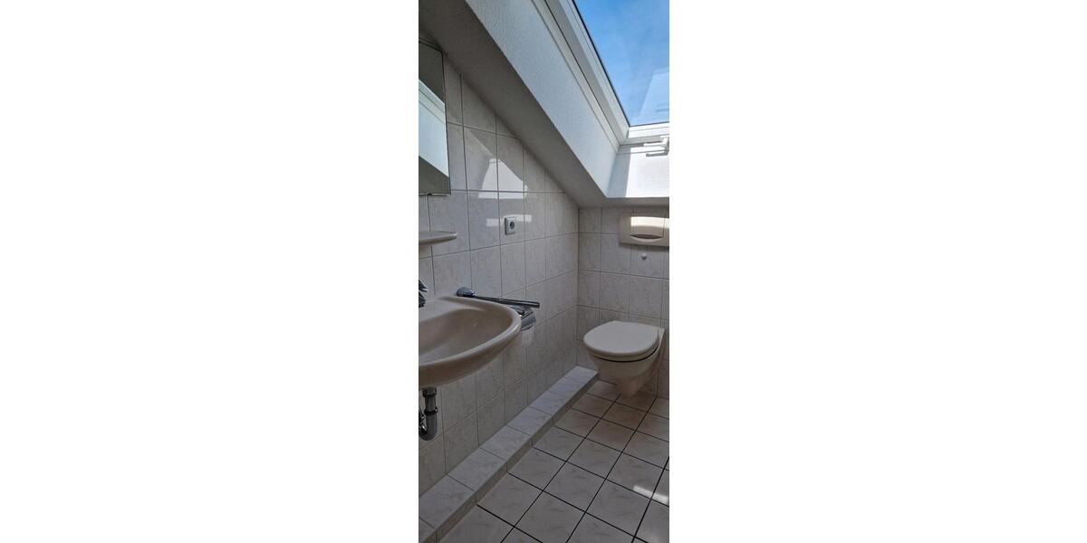 Dachgeschoßwohnung Nürnberg Zerzabelshof - 1.5 Zimmer, 25 m&sup2;, 225&euro; | Angebot:26337850