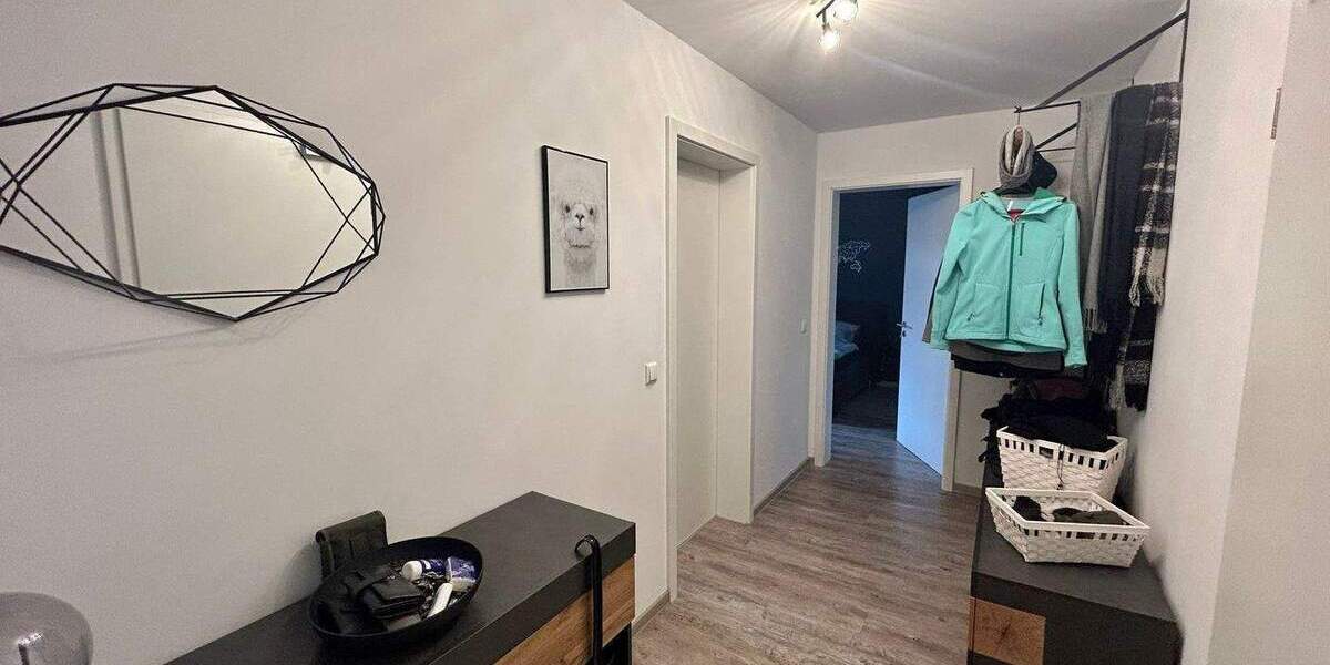 Etagenwohnung Nürnberg Steinbühl - 2 Zimmer, 65 m&sup2;, 1.000&euro; | Angebot:26359112
