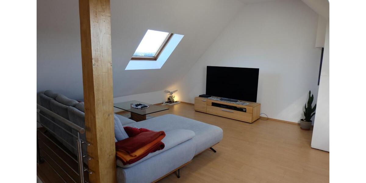 Stilvolle Maisonettewohnung im 4. OG mit Galerie, Balkon & Kamin 3.5 zimmer