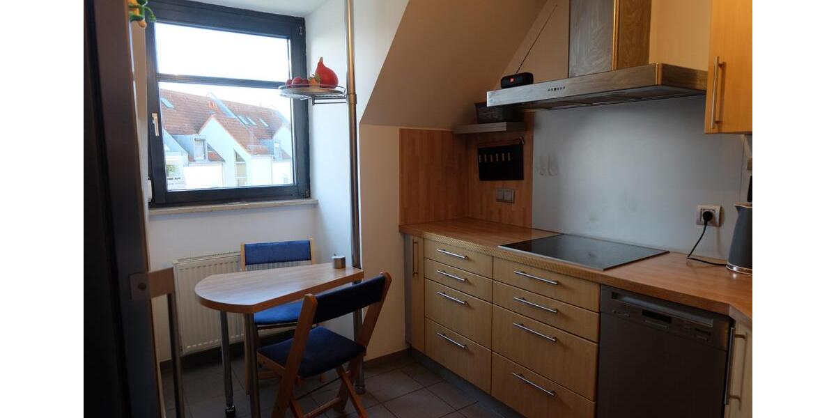 Stilvolle Maisonettewohnung im 4. OG mit Galerie, Balkon & Kamin 3.5 zimmer