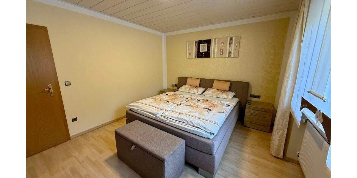 Etagenwohnung Hersbruck Altensittenbach - 6 Zimmer, 152 m&sup2;, 535.000&euro; | Angebot:25726431