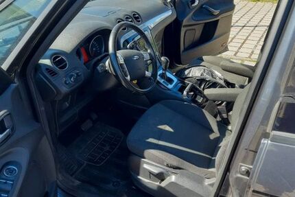 Ford Galaxy 236.777 km 3.800 € Hilpoltstein 91161