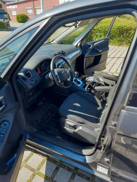 Ford Galaxy 236.777 km 3.800 € Hilpoltstein 91161