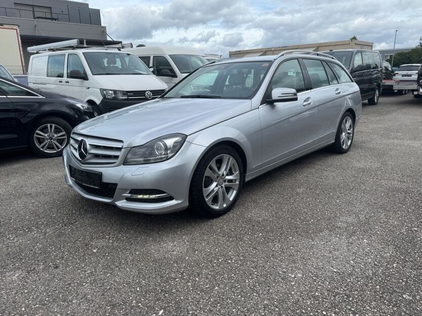 Mercedes-Benz C 250 215.000 km 10.200 € Fürth 90763