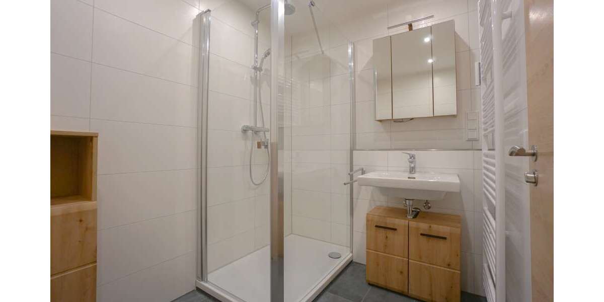 Etagenwohnung Roth - 2 Zimmer, 54 m&sup2;, 760&euro; | Angebot:26681415