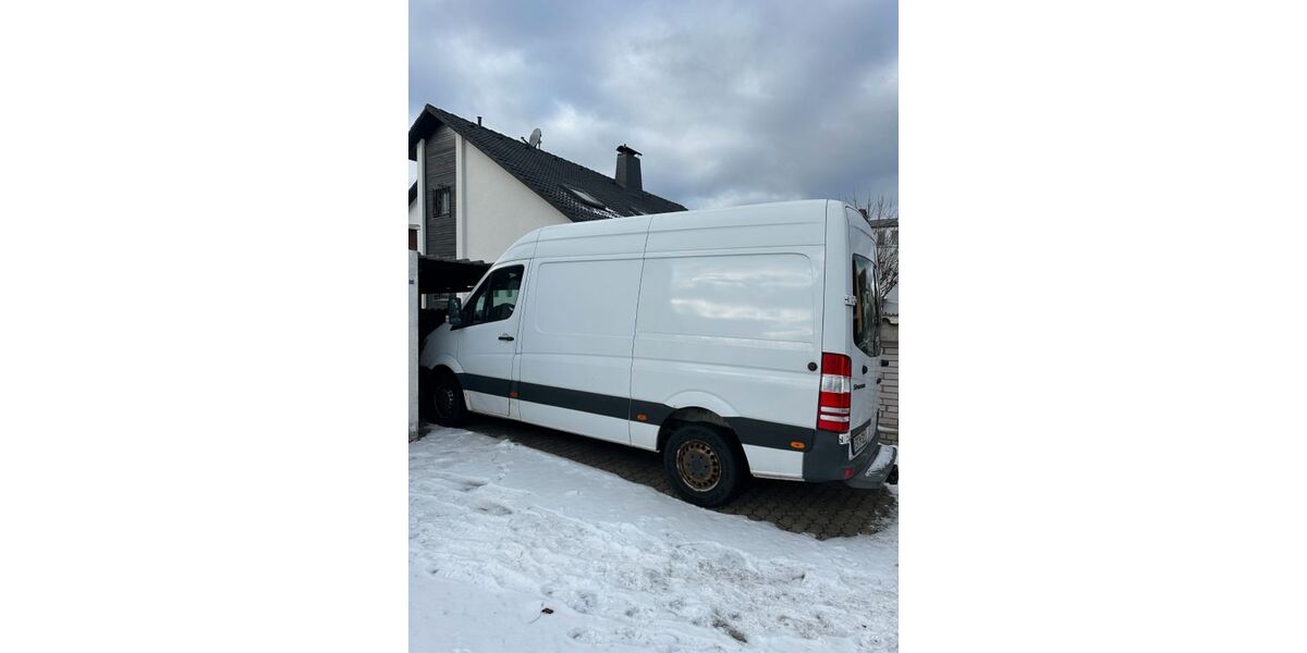 Mercedes-Benz Sprinter 277.000 km 7.500 &euro; Nürnberg 90475