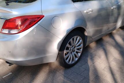 Opel Insignia 125.500 km 3.000 € Nürnberg 90469