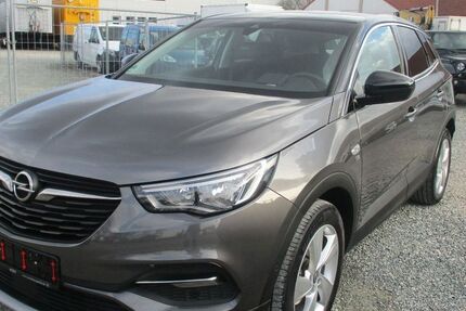 Opel Grandland (X) 184.000 km 9.950 &euro; Nürnberg 90431