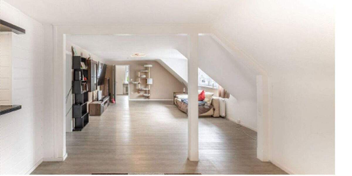 Etagenwohnung Pyrbaum Seligenporten - 4 Zimmer, 122 m&sup2;, 330.000&euro; | Angebot:25896701