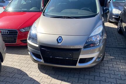 Renault Scenic 123.000 km 3.450 &euro; Fürth 90763