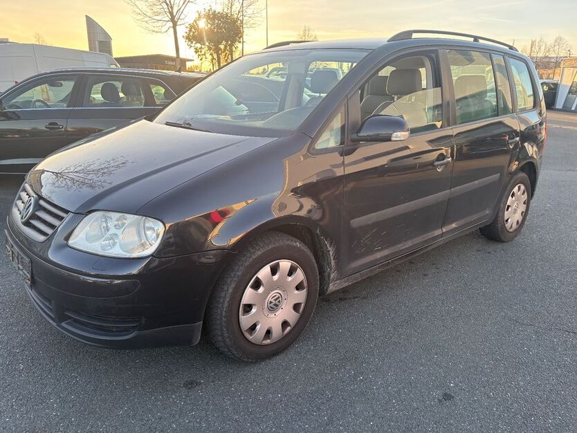 VW Touran 183.000 km 1.750 € Fürth 90763