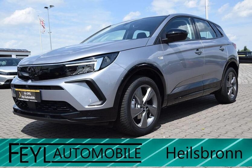 Opel Grandland (X) 5.890 km 24.900 € Heilsbronn 91560