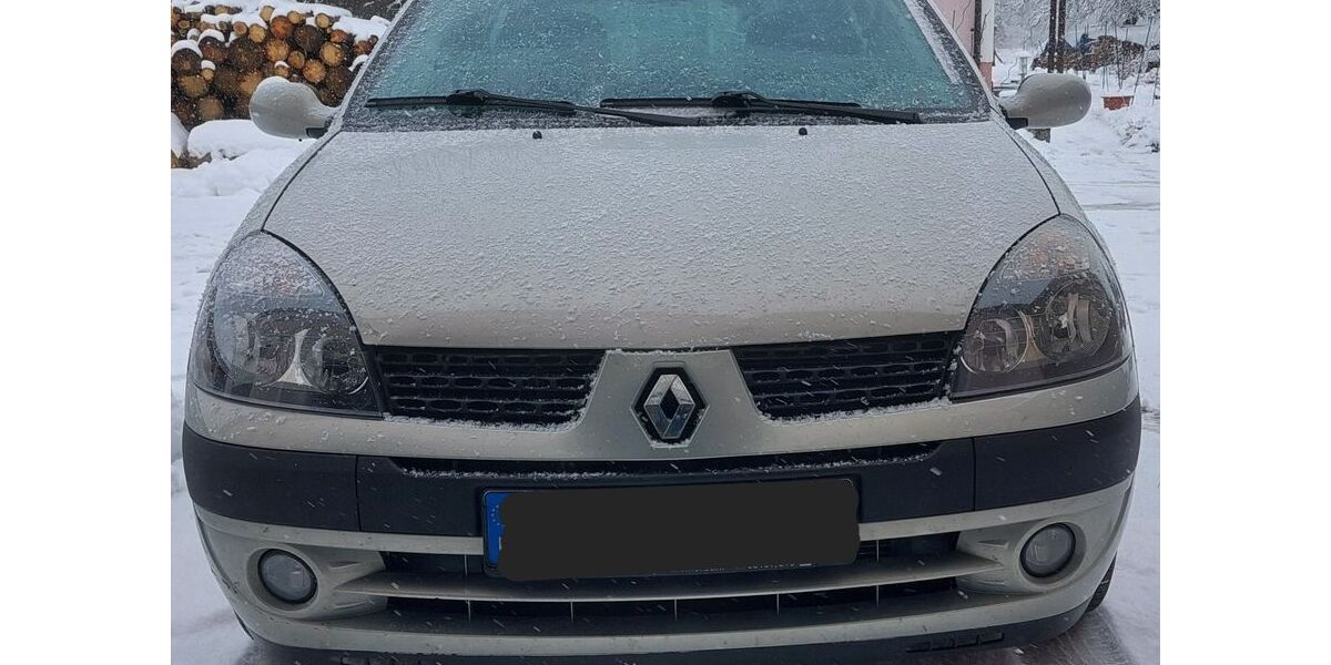 Renault Clio 154.000 km 2.155 &euro; Gräfenberg 91322