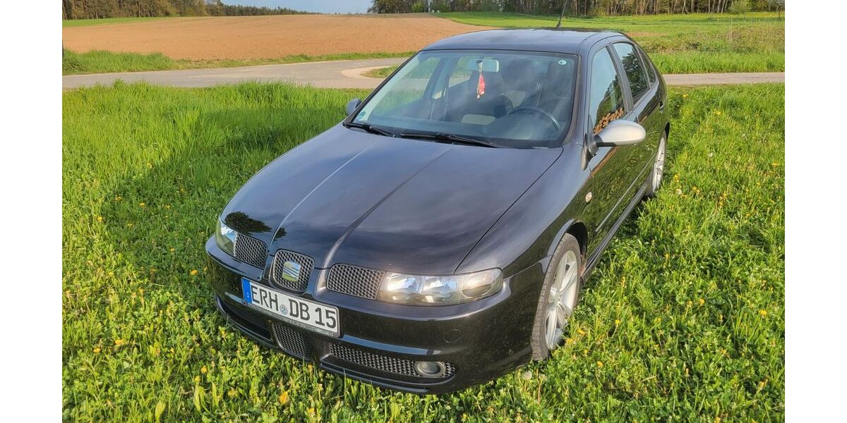 Seat Leon 303.000 km 2.499 &euro; Eckental 90542