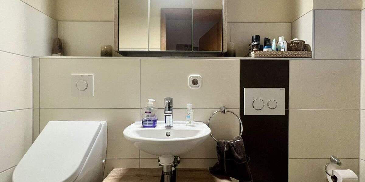 Doppelhaushälfte Erlangen Stadtrandsiedlung - 5 Zimmer, 140 m&sup2;, 699.000&euro; | Angebot:25671230