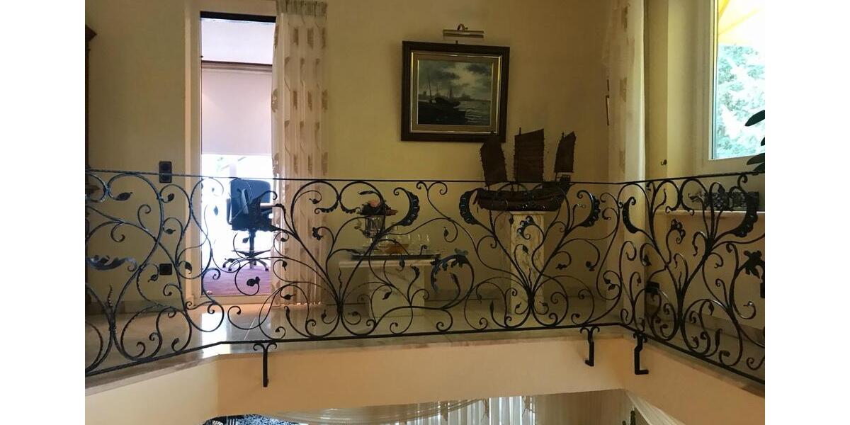 Einfamilienhaus Nürnberg Rabus - 8 Zimmer, 280 m&sup2;, 2.400&euro; | Angebot:27614444