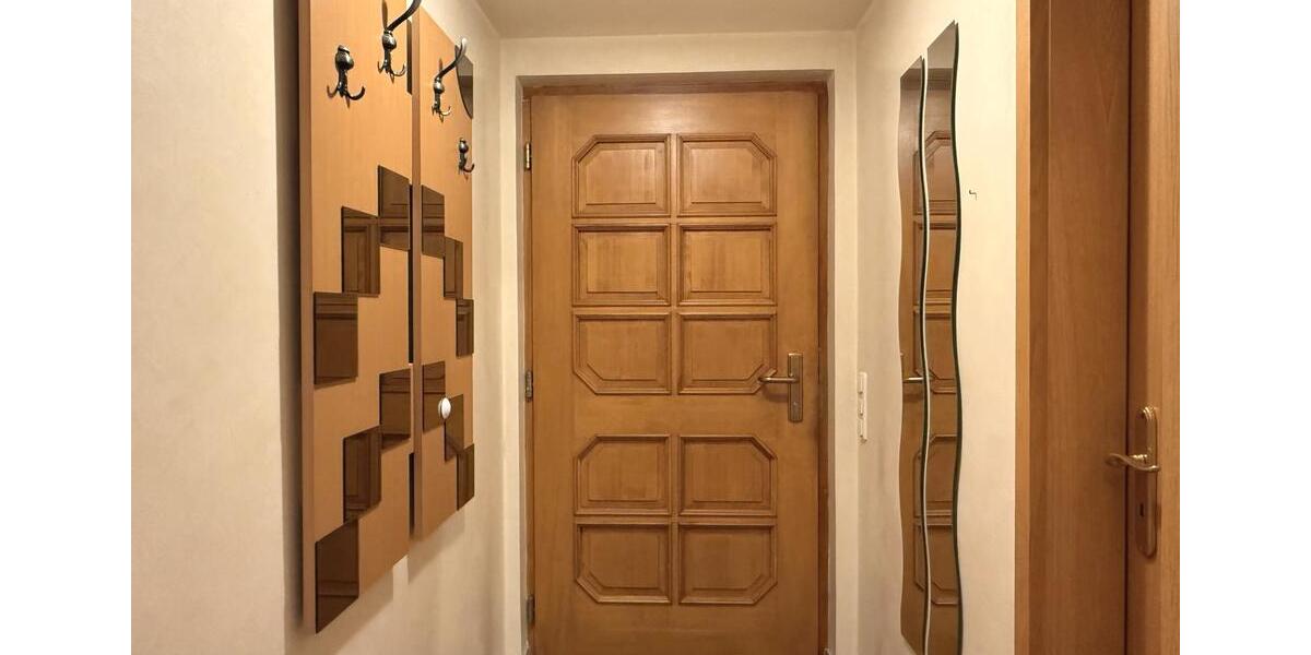 Einfamilienhaus Nürnberg Holzheim - 6 Zimmer, 200 m&sup2;, 2.100&euro; | Angebot:25414509