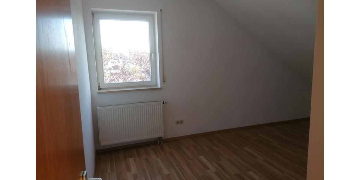 Röttenbach- Perfekt für Familien- attraktive Lage mit Garten 5 zimmer