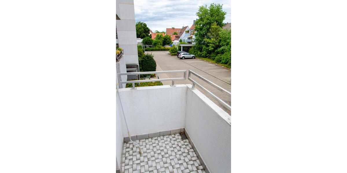Etagenwohnung Nürnberg Erlenstegen - 3 Zimmer, 92 m&sup2;, 980&euro; | Angebot:26676166