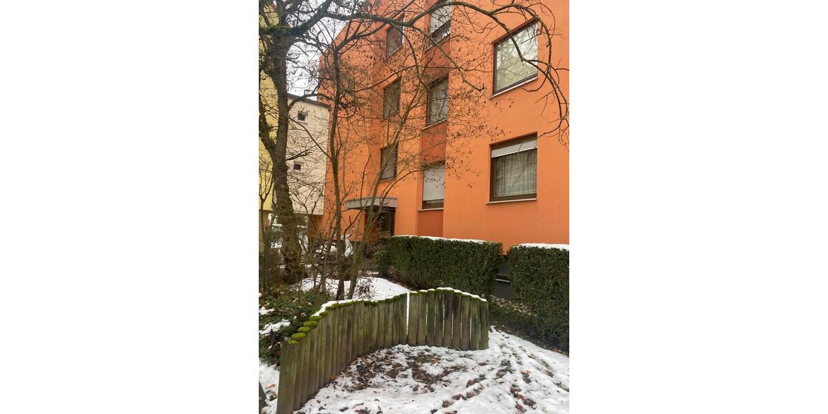 Etagenwohnung Fürth Bislohe - 3 Zimmer, 84 m&sup2;, 1.180&euro; | Angebot:26677272