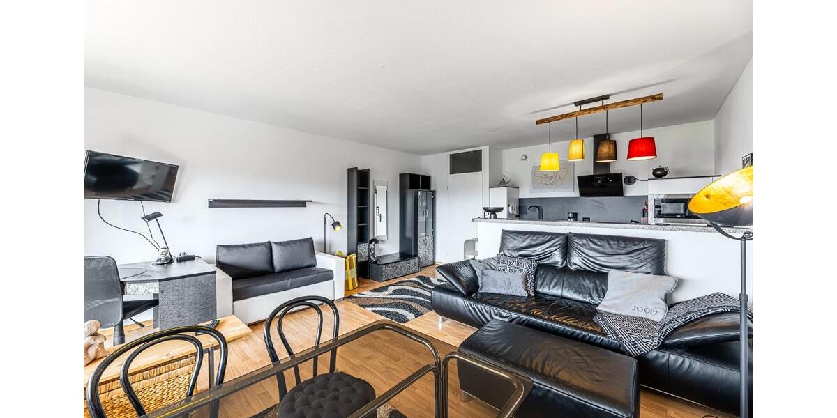 Helle möblierte 1-Zimmer Wohnung mit Balkon in Fürth 1 zimmer