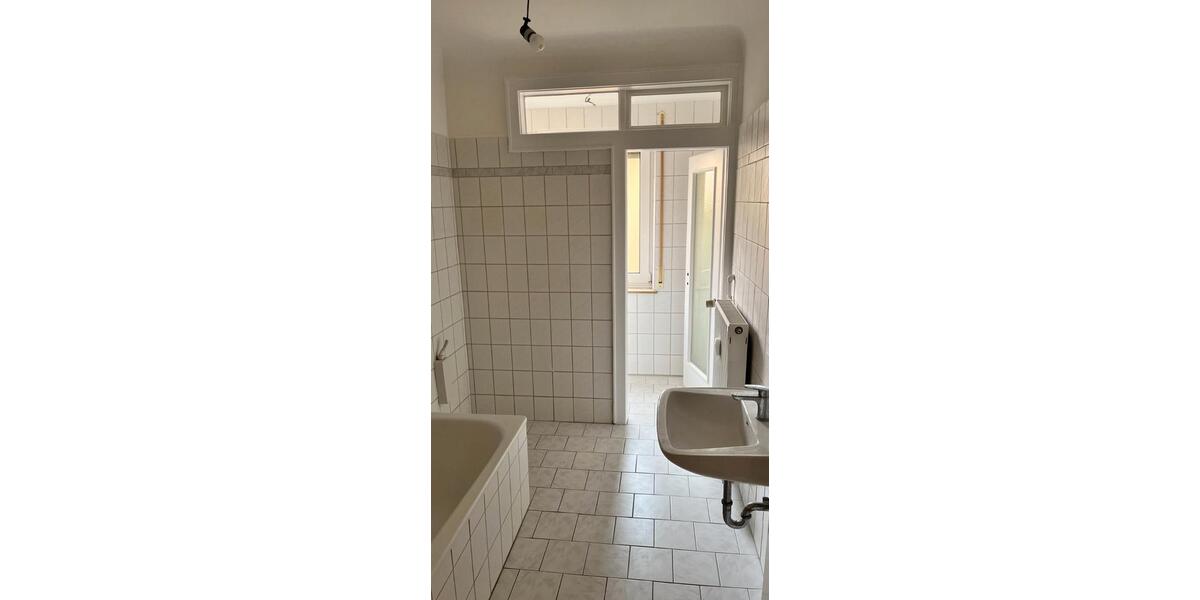 Etagenwohnung Nürnberg Sankt Leonhard - 4 Zimmer, 80 m&sup2;, 720&euro; | Angebot:27609555