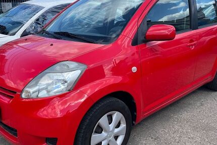 Daihatsu Sirion