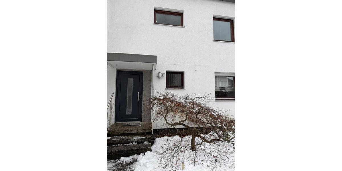 Reihenhaus Nürnberg Holzheim - 6 Zimmer, 178 m&sup2;, 2.050&euro; | Angebot:25170606